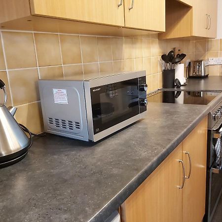 Inverness City Centre Apartment With Elevator And Google Chromecast Luaran gambar