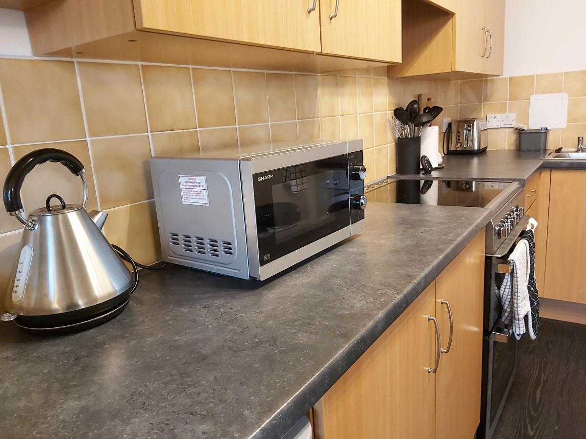 Inverness City Centre Apartment With Elevator And Google Chromecast Luaran gambar