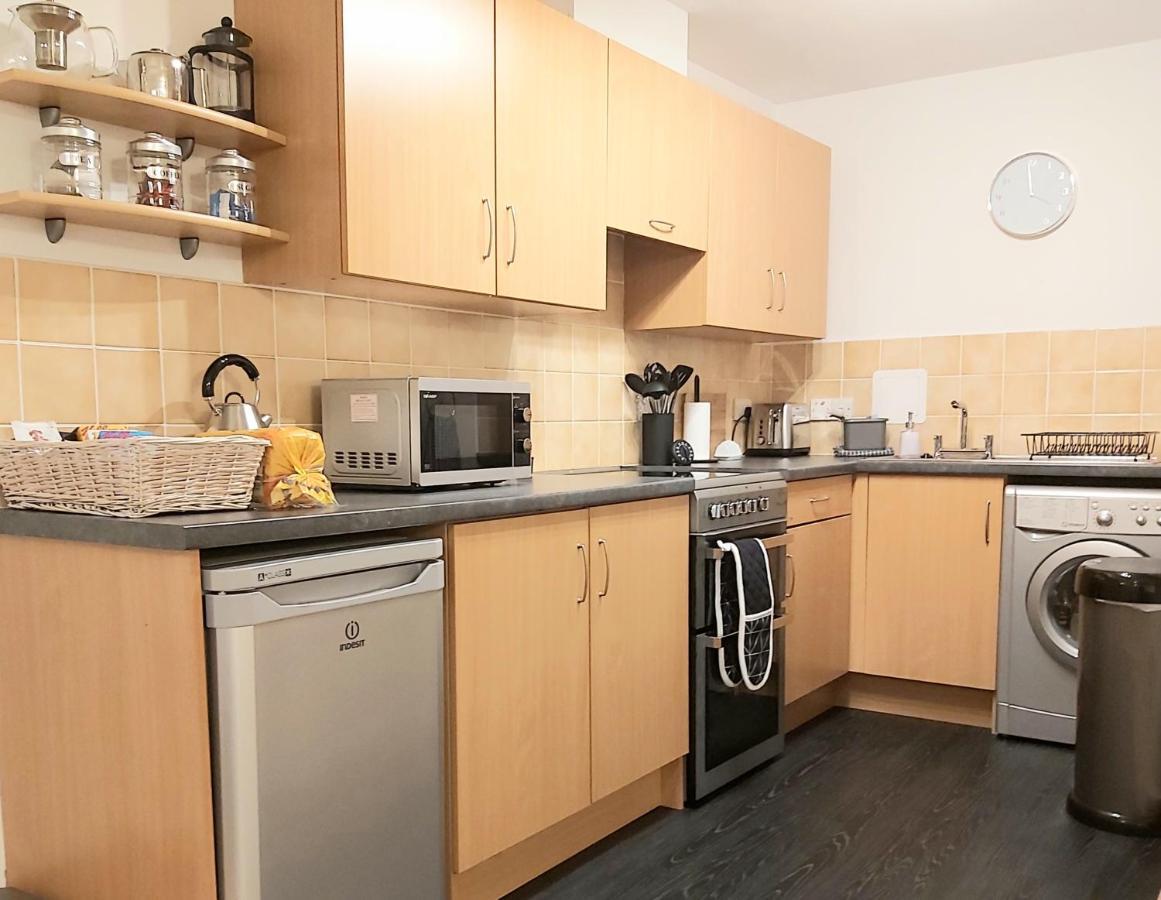 Inverness City Centre Apartment With Elevator And Google Chromecast Luaran gambar