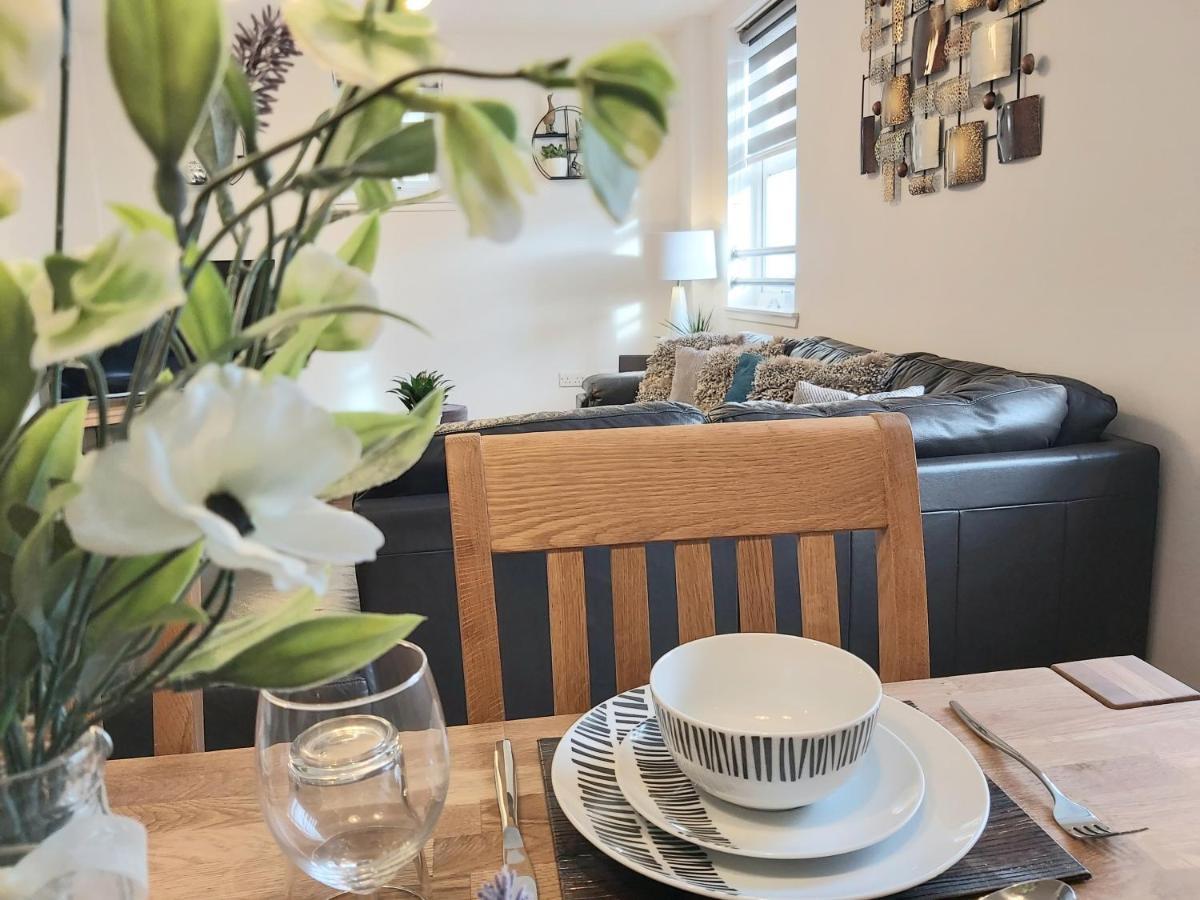 Inverness City Centre Apartment With Elevator And Google Chromecast Luaran gambar