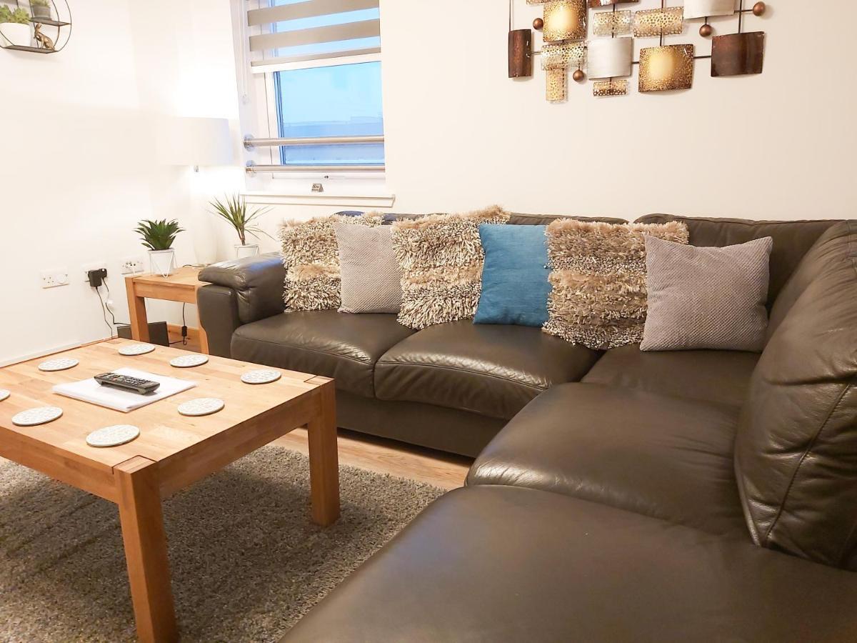 Inverness City Centre Apartment With Elevator And Google Chromecast Luaran gambar