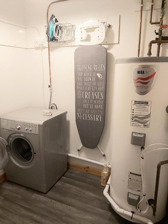 Inverness City Centre Apartment With Elevator And Google Chromecast Luaran gambar