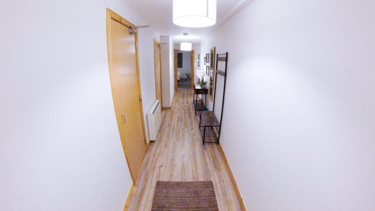 Inverness City Centre Apartment With Elevator And Google Chromecast Luaran gambar